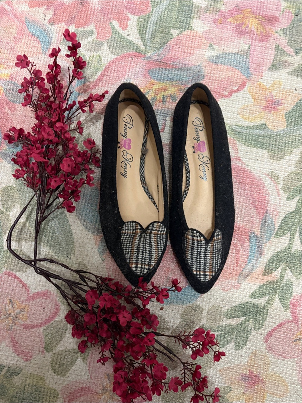 Penny Loves Kenny Black Pointed Flats with Plaid Heart Toe